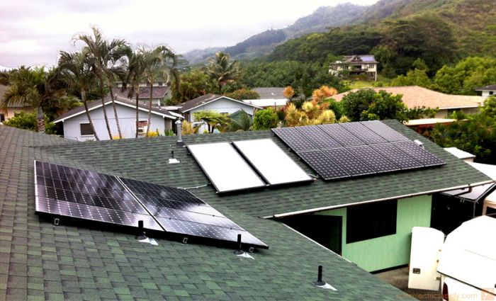 4.4 KW Sloped Roof Solar System Near Ocean - Kauai
