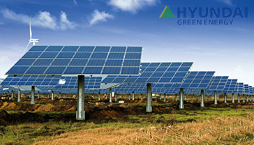 pole mounted Hyundai solar panels