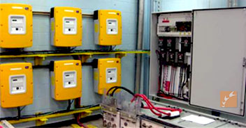 Sunny Island Inverters with Multicluster Box and batteries, large system